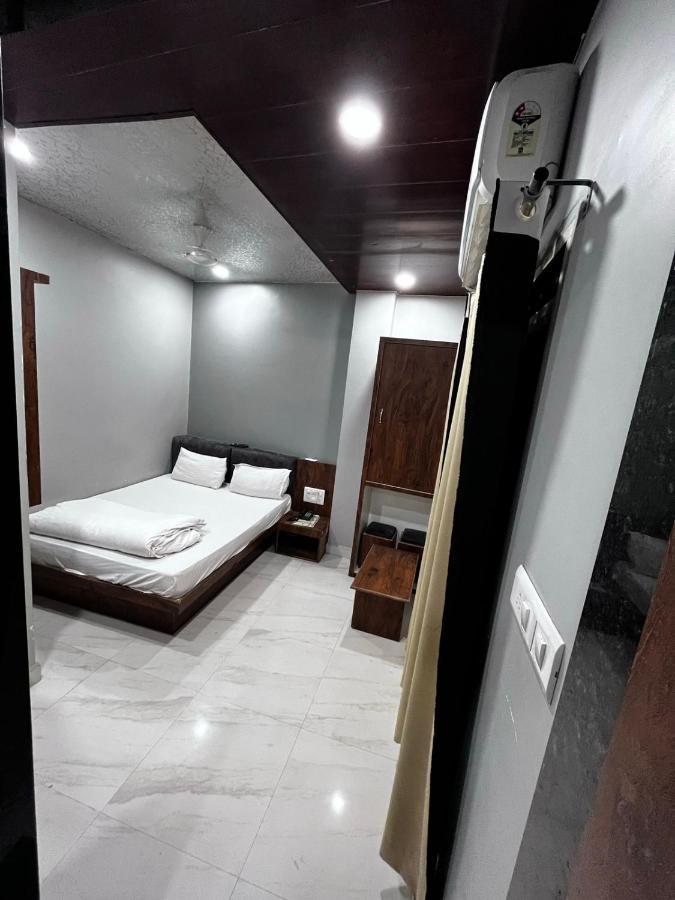 Hotel Shankar Ujjain Dış mekan fotoğraf